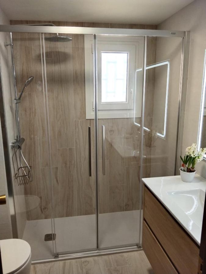 100M2 Big Apartment Private Garden And Pool/ 100M2 Gran Apartamento Jardin Privado Y Piscina / Acogedor Apartamento En Zona Tranquila Y Agradable 坎布里尔斯 外观 照片